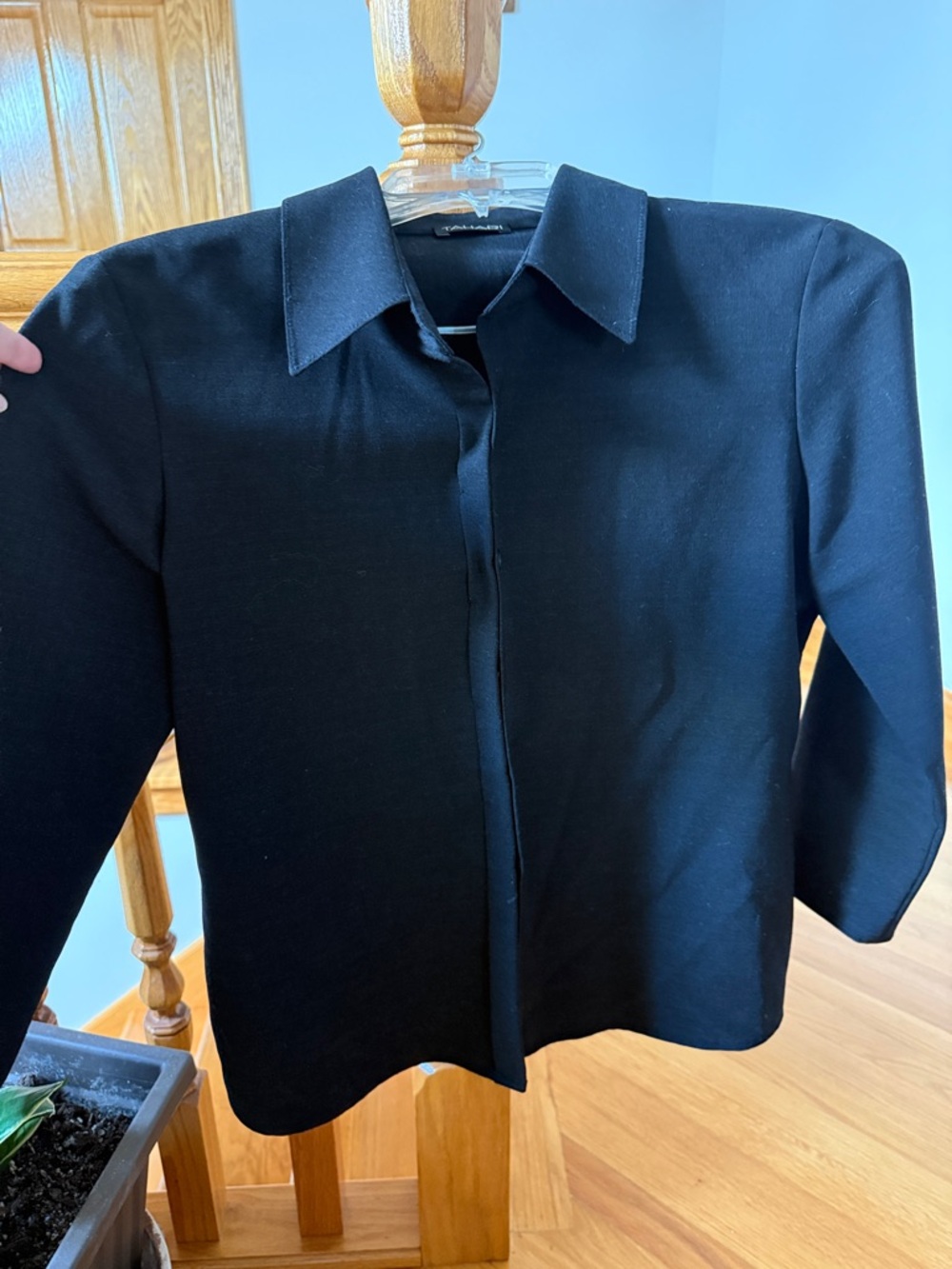 Tahari Classic Black Collared Button-Front Jacket